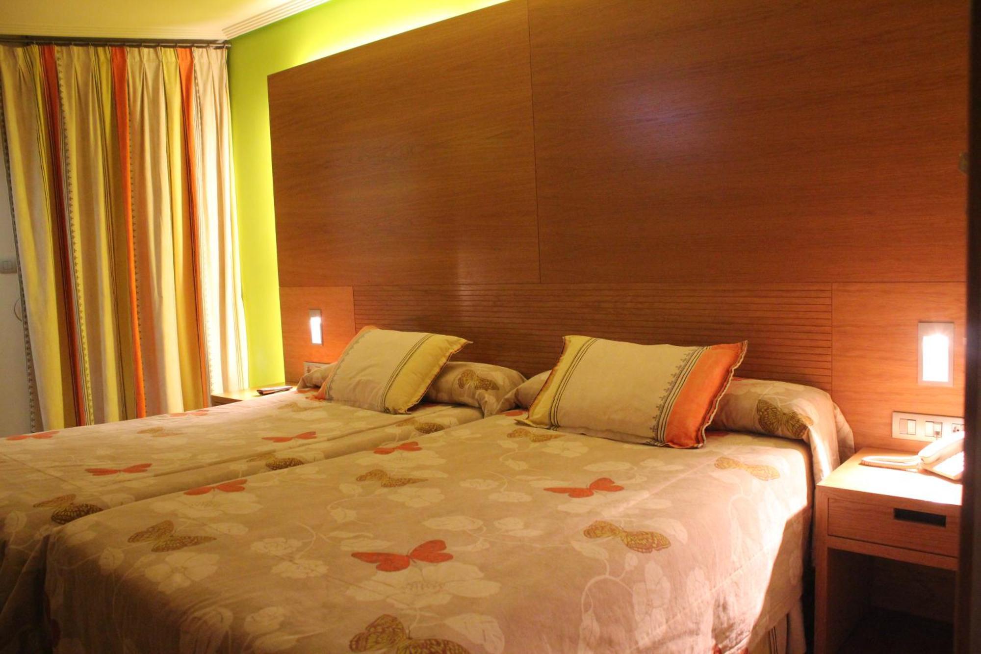 Hotel Lino Виго Номер фото
