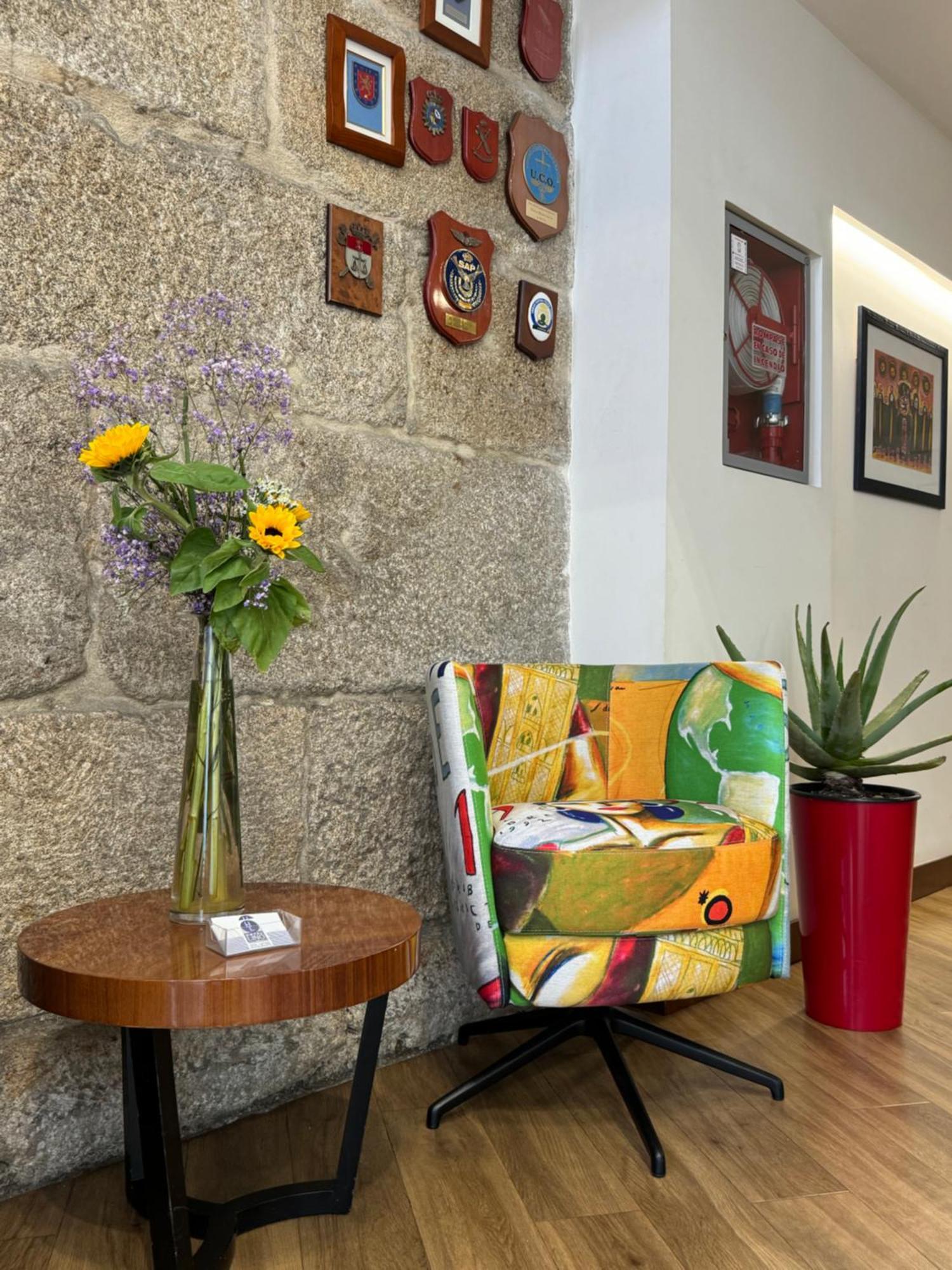 Hotel Lino Виго Экстерьер фото
