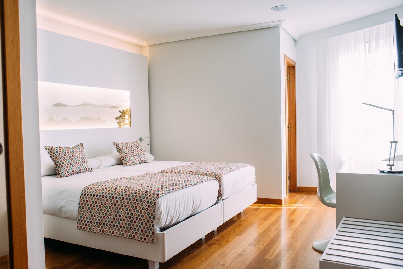 Hotel Lino Виго Экстерьер фото